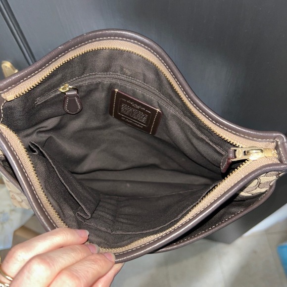 Coach Signature Jacquard Crossbody Bag Brown Tan Leather Trim Classic Y2K - Picture 4 of 10